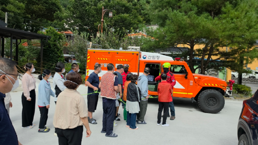 발달장애인 대상 산불대피 훈련3.jpg